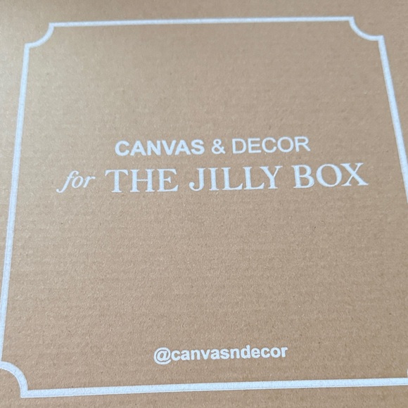 Golden Berry Metal Wreath - Picture 2 of 6